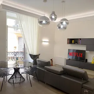  Сasa de vacaciones Fafgrandsuitenapoli Italia